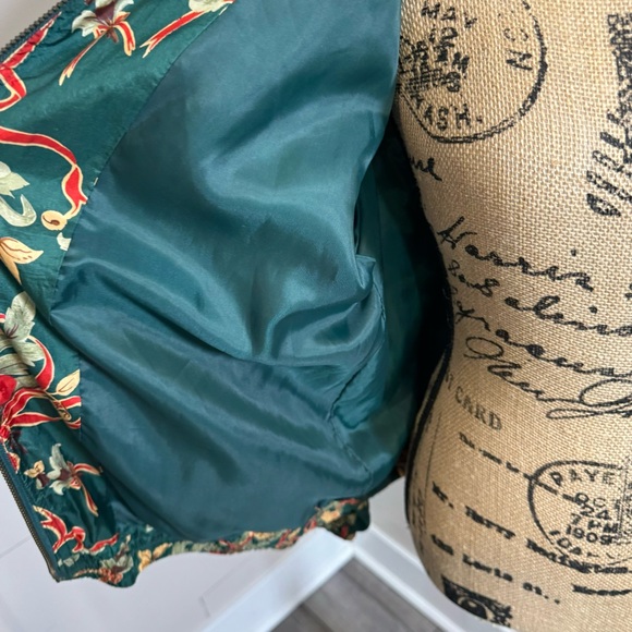 Vintage 100% Silk Christmas Novelty Print Bomber Full Zip Jacket - S - Oversized - Picture 5 of 11